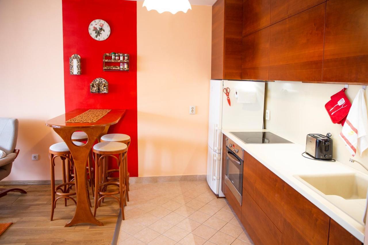 Lovely - Free Parking Appartement Boedapest